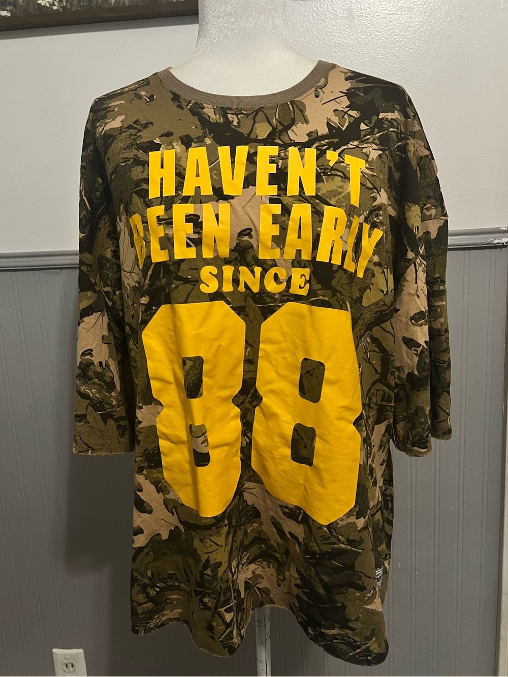 NWT Kacey Musgraves x Lee Collab Graphic Camo T-Shirt